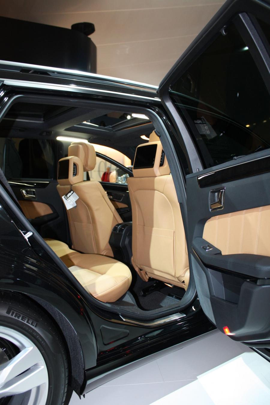  Mercedes-Benz E-Class Estate 2010 года  (фото 51 из 65)